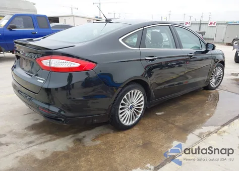 2014 Ford Fusion Titanium z USA, uszkodzony, nr VIN 3FA6P0K9XER320313